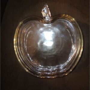 🆕🍽️ Vintage Hazel Atlas Apple Shape Clear Plates